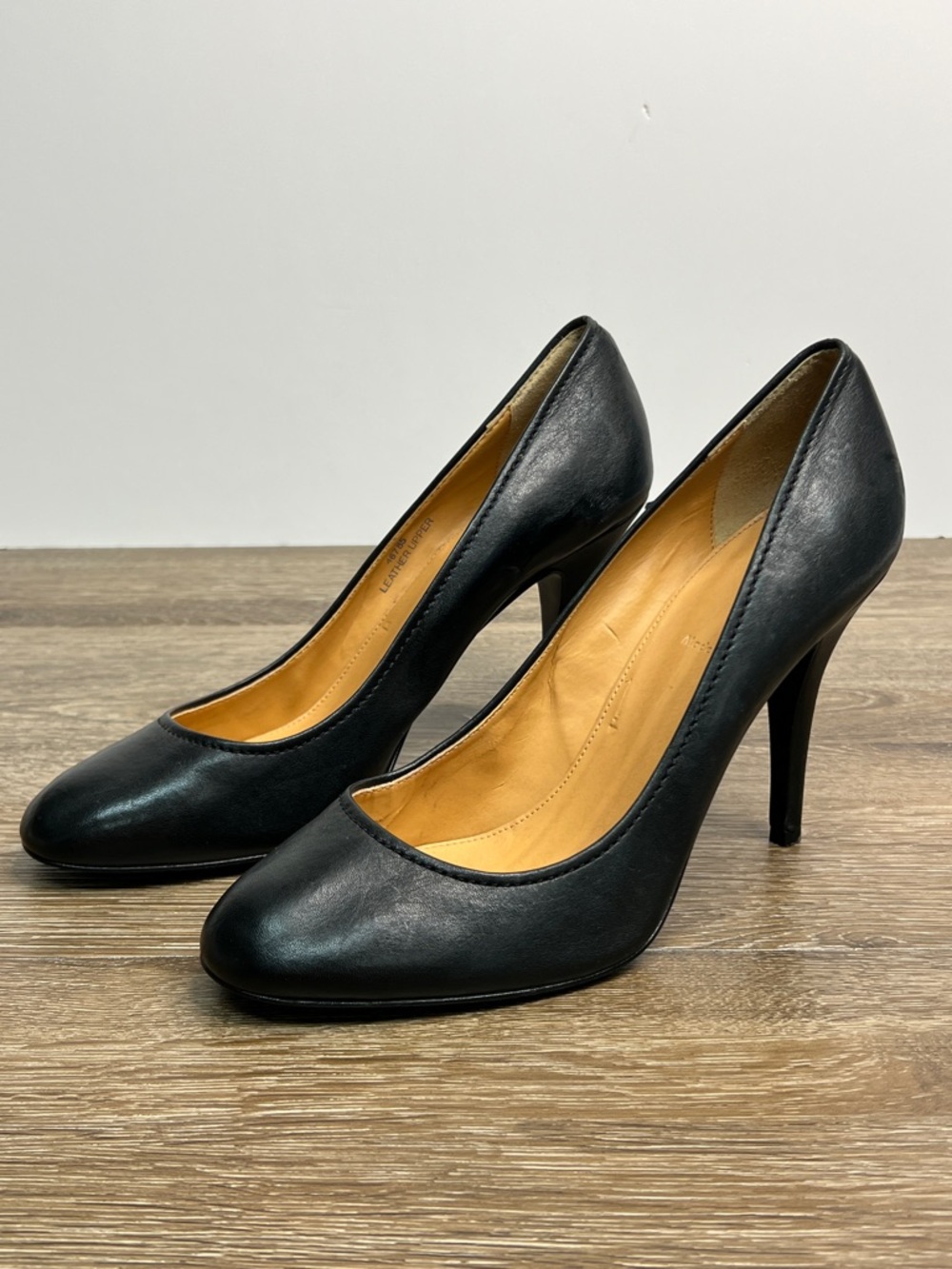 J. Crew Mona Leather Pumps Size 10 Black Classic Heels Made in Italy